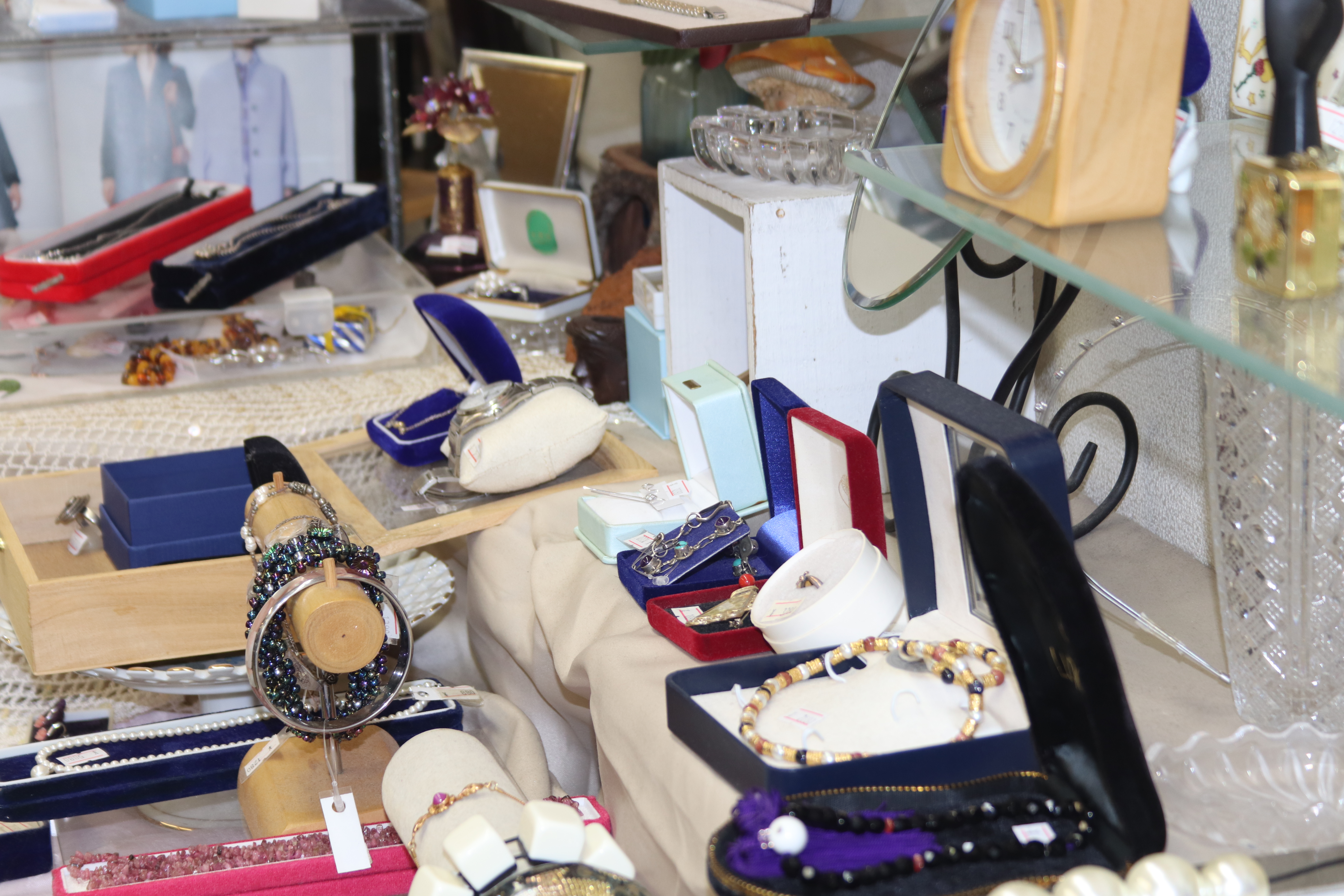 エコアンドジー店内イメージ